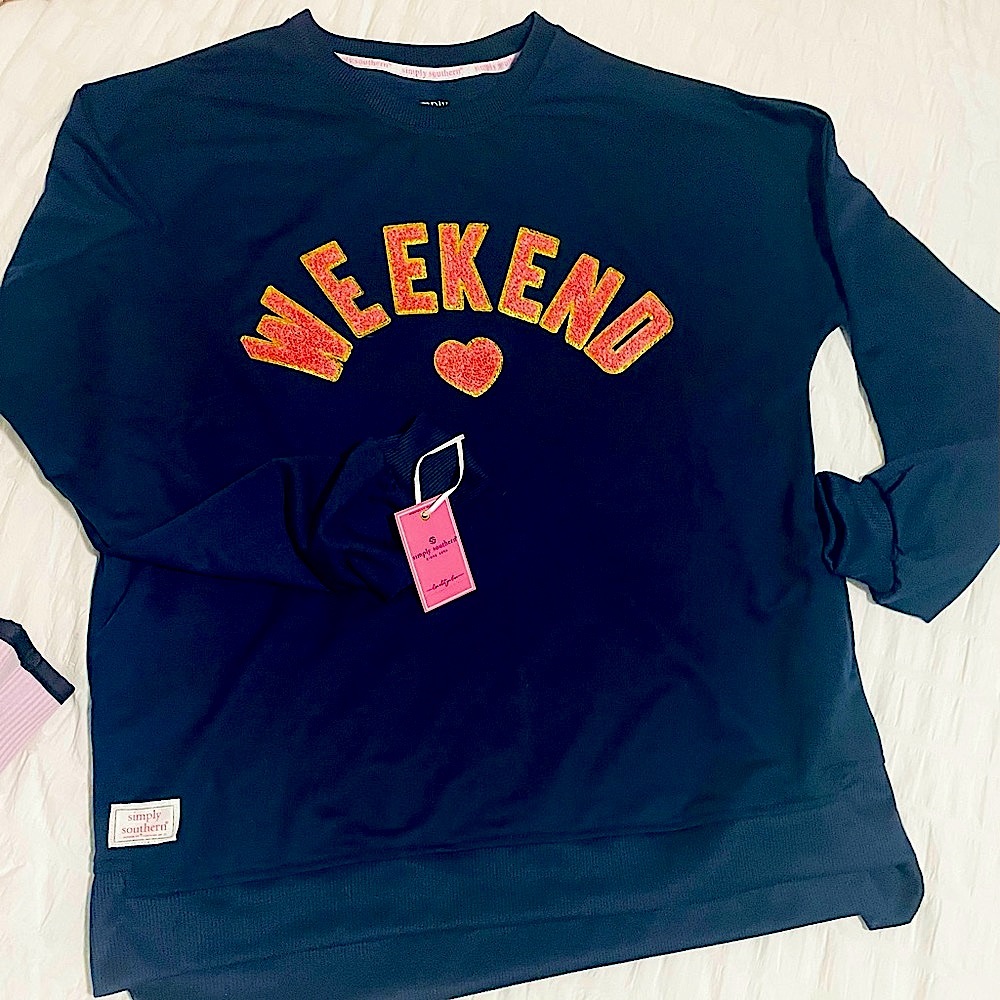 Simply Southern “WEEKEND” sweatshirt